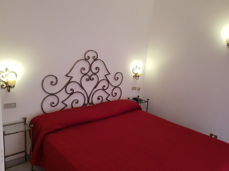 Posada Hotel Palatium Mari