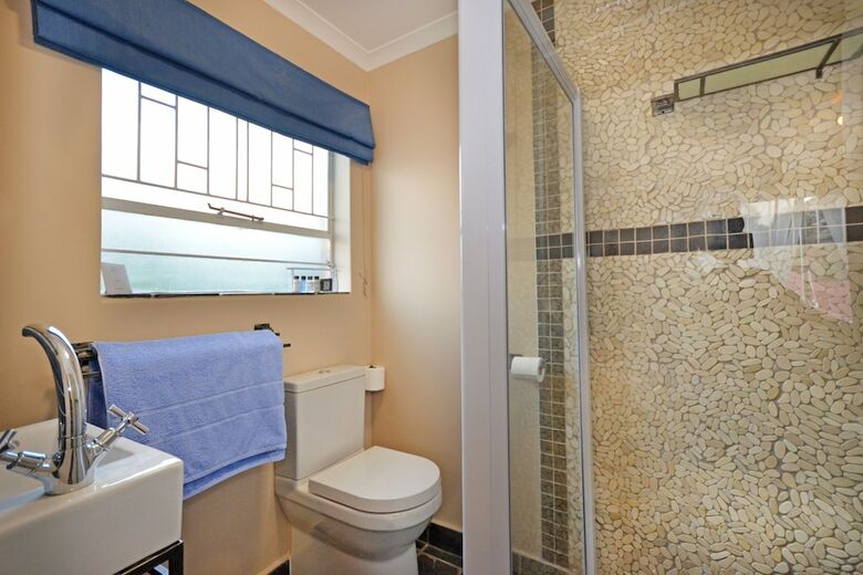 Bed & Breakfast Bnb On 8th Avenue