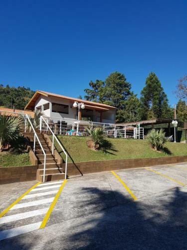 Bed & Breakfast Pousada Nefelibatas