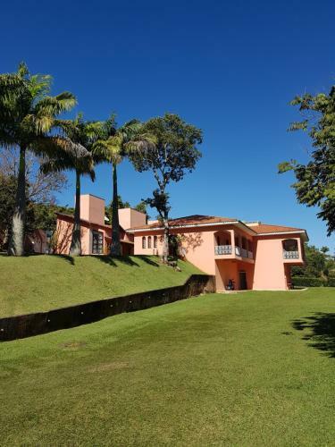 Bed & Breakfast Pousada Nefelibatas