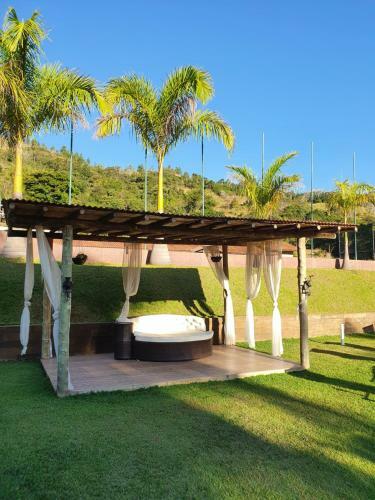 Bed & Breakfast Pousada Nefelibatas