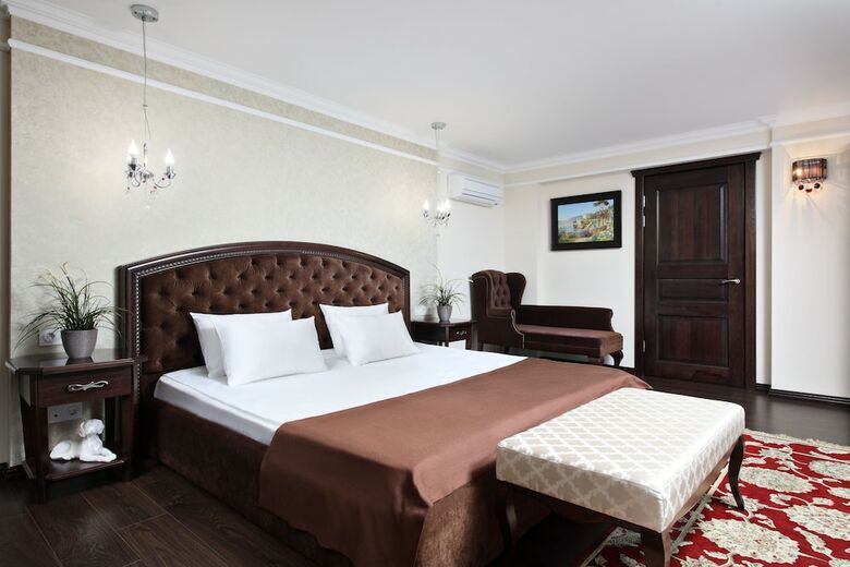 Business Hotel Kontinent