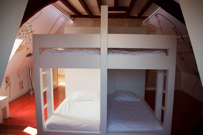 Hotel Surprenantes - Ch�teau Du P�