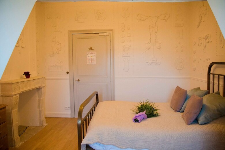 Hotel Surprenantes - Ch�teau Du P�