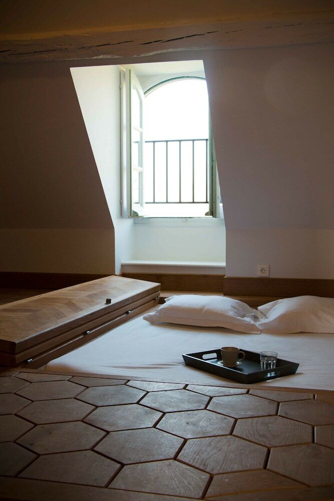 Hotel Surprenantes - Ch�teau Du P�