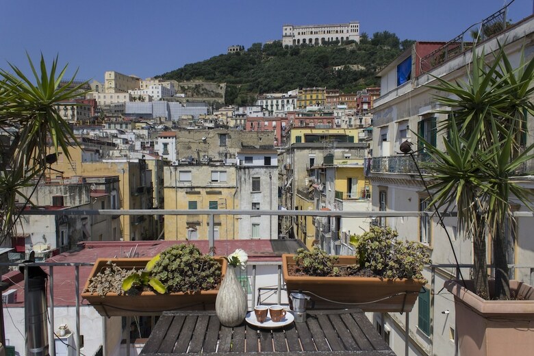 Hotel Sui Tetti Di Napoli