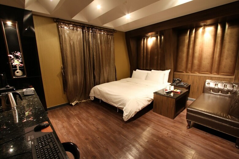 Gangnam Chocolate Hotel