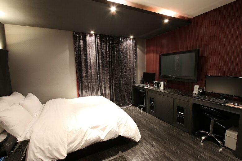 Gangnam Chocolate Hotel