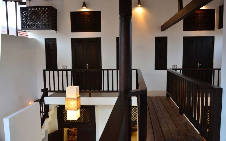 Hotel 56 By Deco (Managed By Deco On 44)
