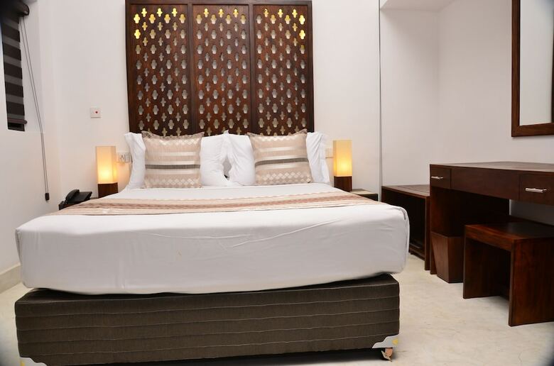 Hotel 56 By Deco (Managed By Deco On 44)