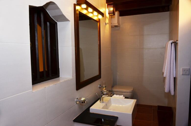 Hotel 56 By Deco (Managed By Deco On 44)