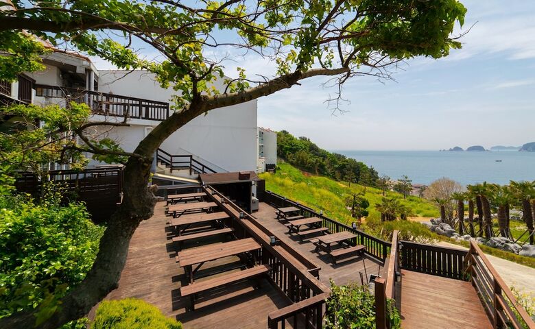 Windyhill Resort