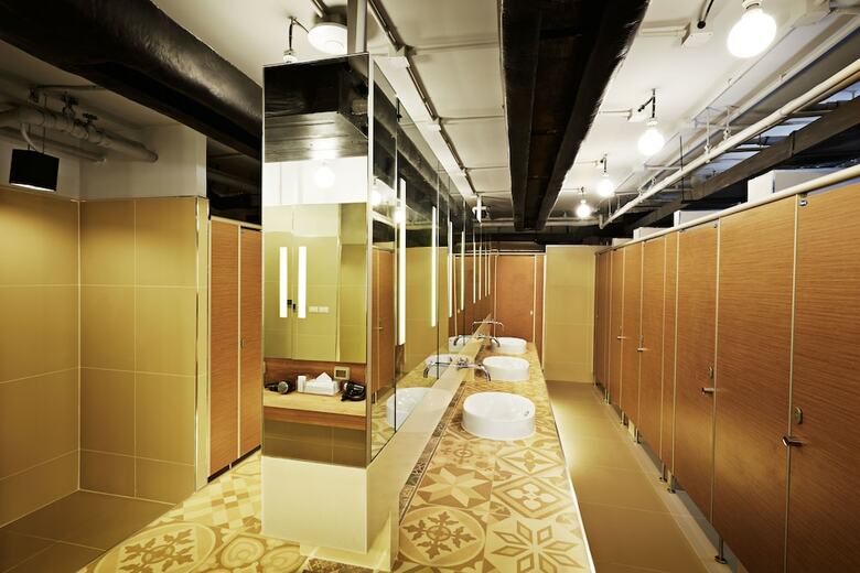Hostal Lub D Phuket Patong