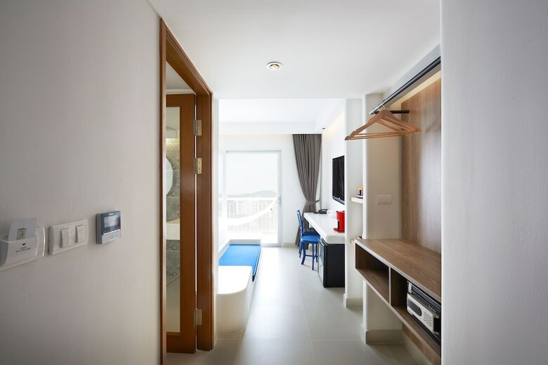 Hostal Lub D Phuket Patong
