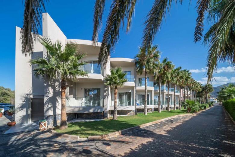 Hotel Aeolos Beach