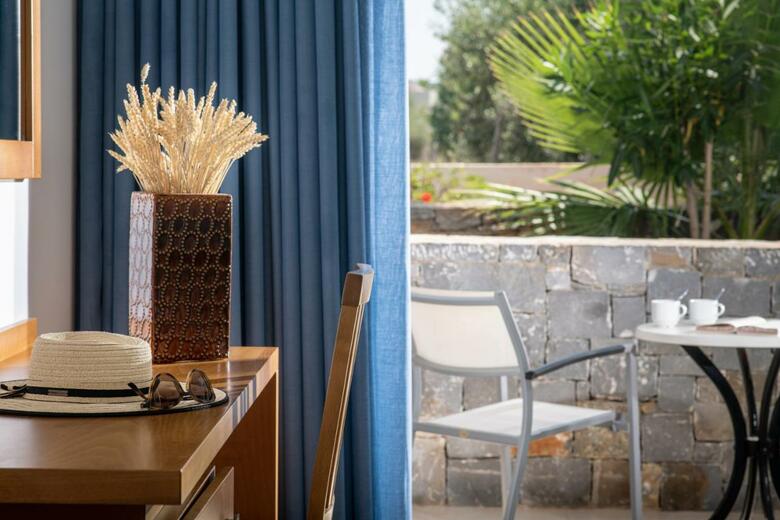 Hotel Aeolos Beach
