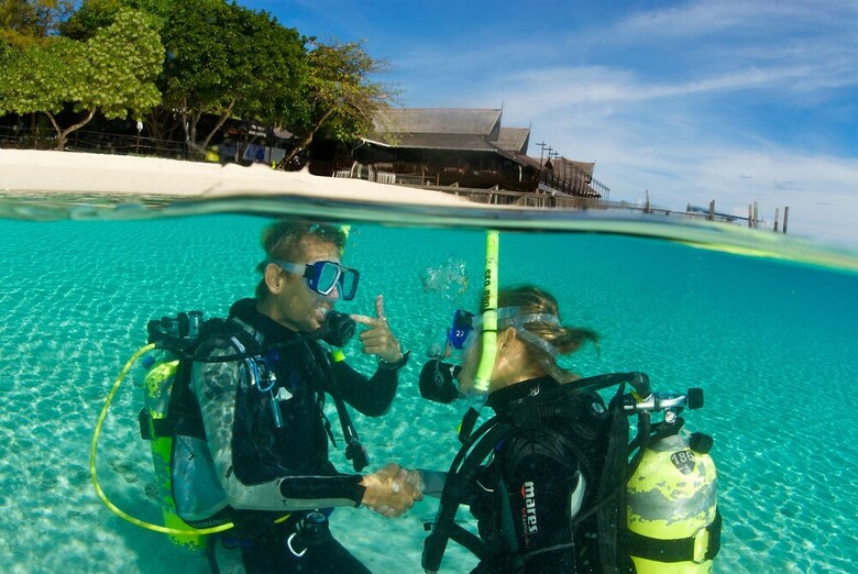 Hotel The Reef Dive Resort