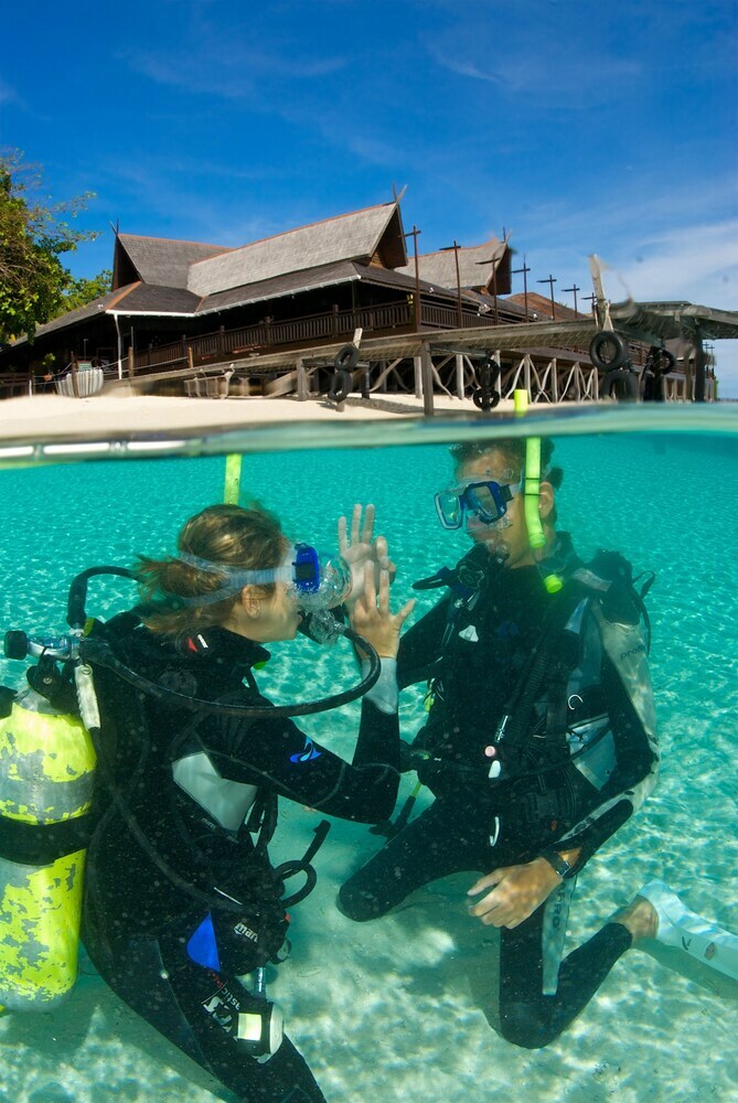 Hotel The Reef Dive Resort