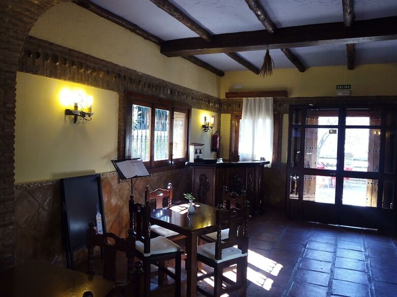 Hotel Hospeder�a Las Buitreras