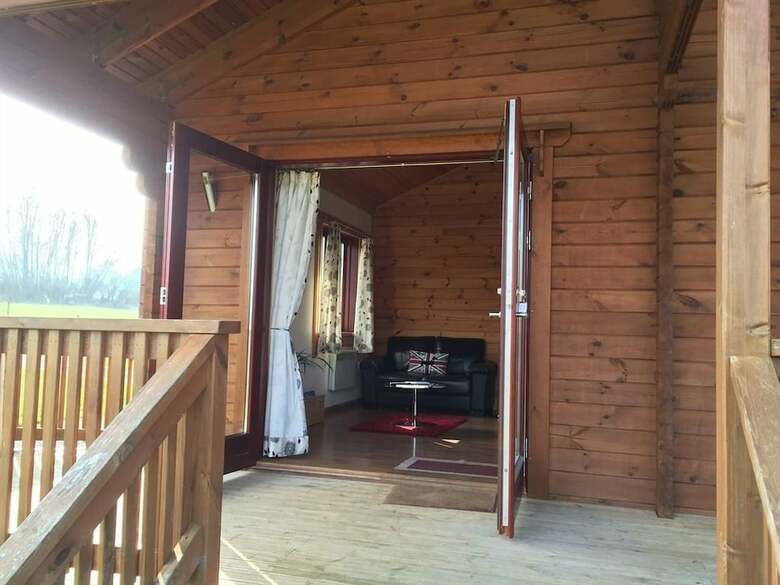 Watermeadow Lakes And Lodges