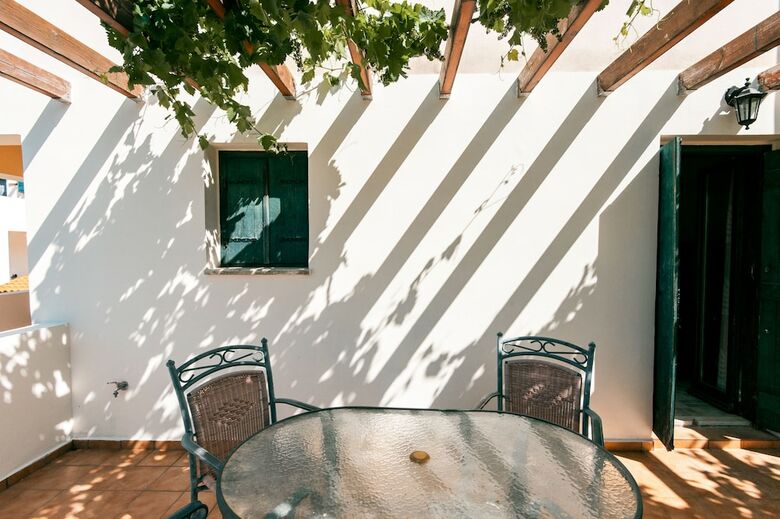 Douliana Villas