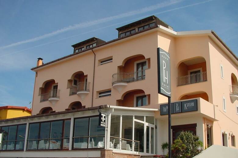 Ph Hotel