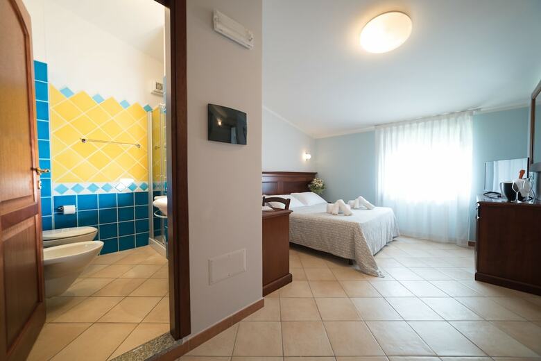 Ph Hotel