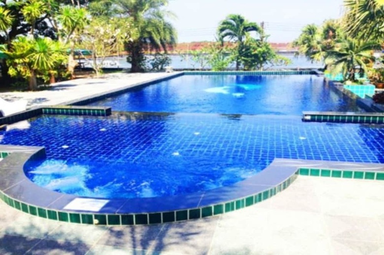 Hotel Sri Phairin Resort