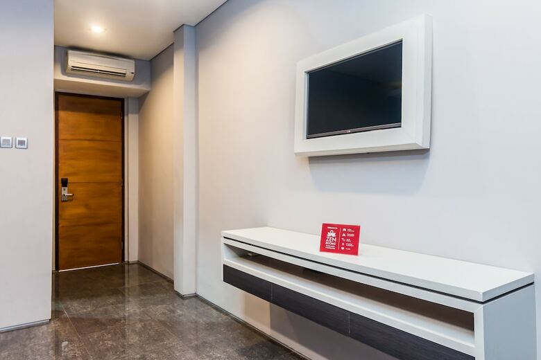 Hotel Zen Rooms Legian Troppozone
