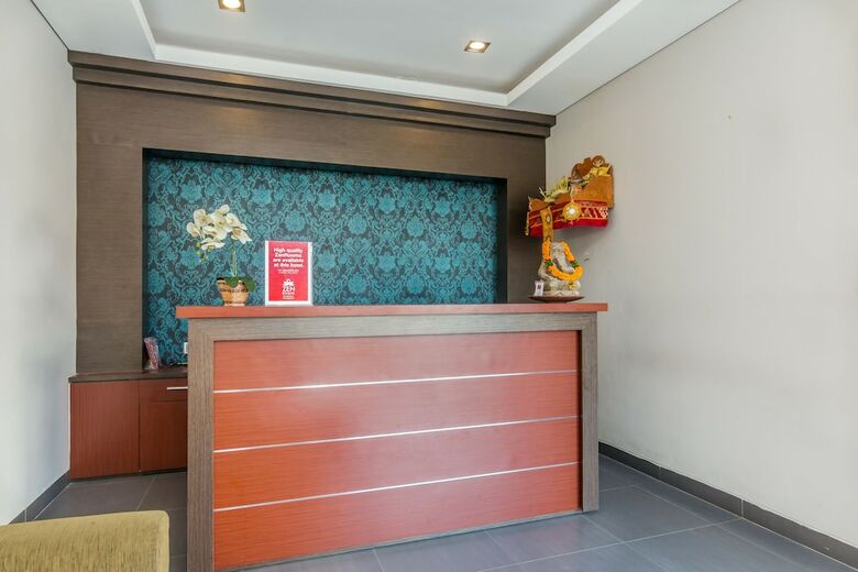 Hotel Zen Rooms Legian Troppozone
