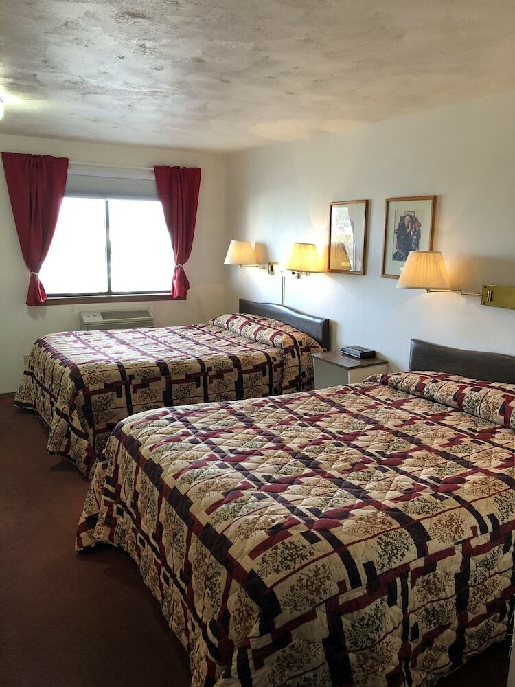 The Davenport Motel