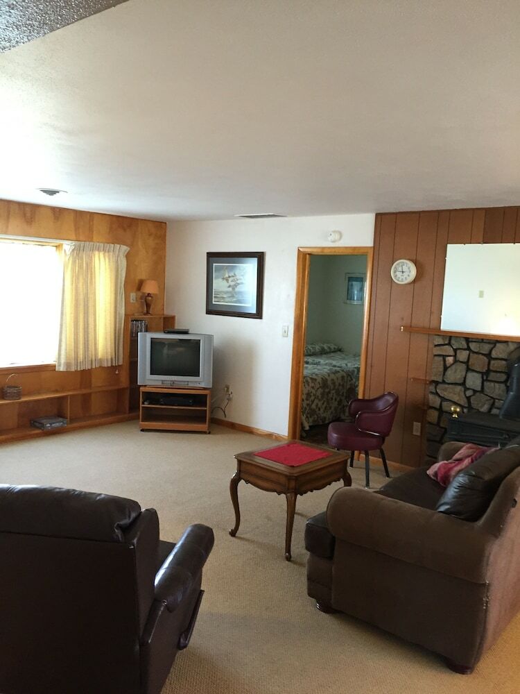 The Davenport Motel