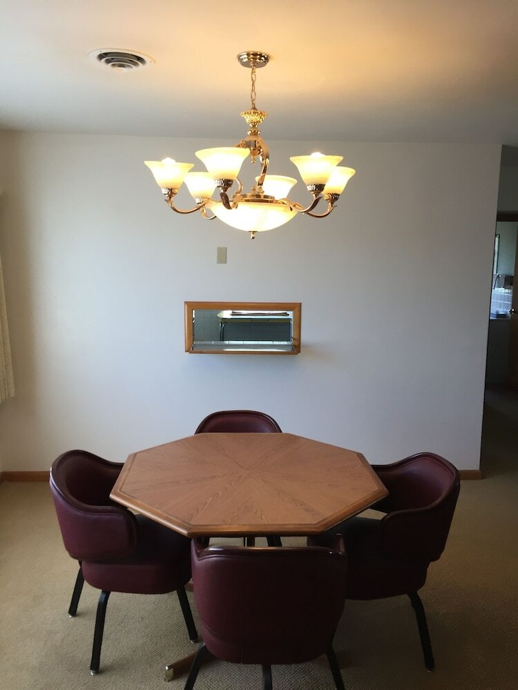 The Davenport Motel
