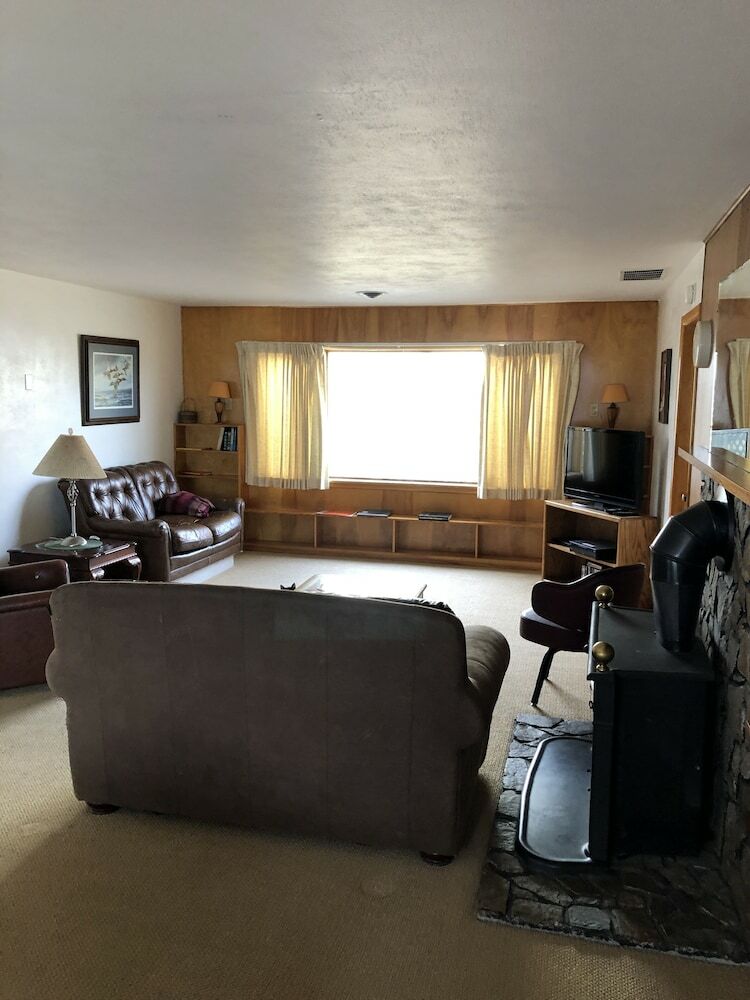 The Davenport Motel