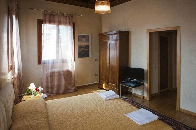 Bed & Breakfast Residenza Ca' Dorin