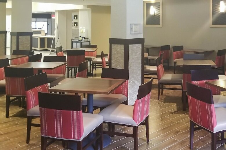 Hotel Comfort Suites Ucf/research Park