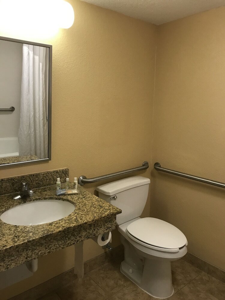 Hotel Comfort Suites Ucf/research Park