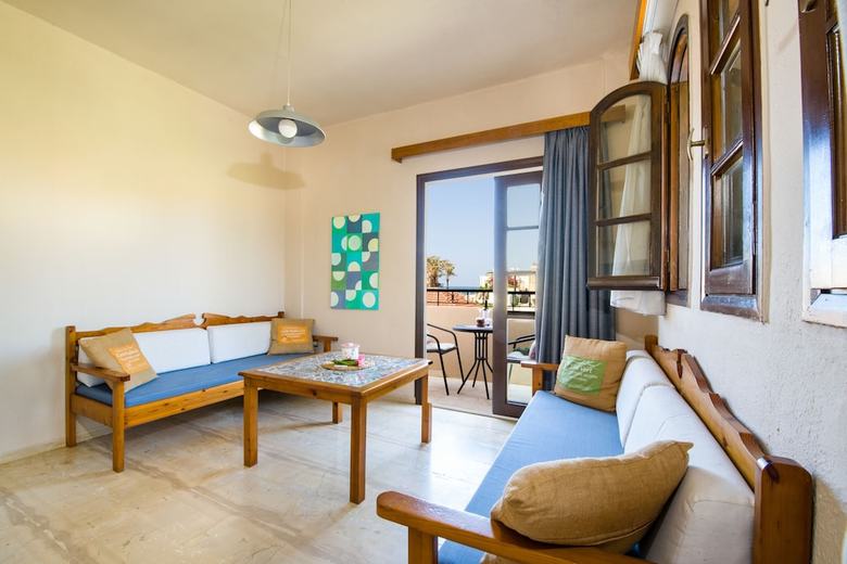 Evangelos Apartments
