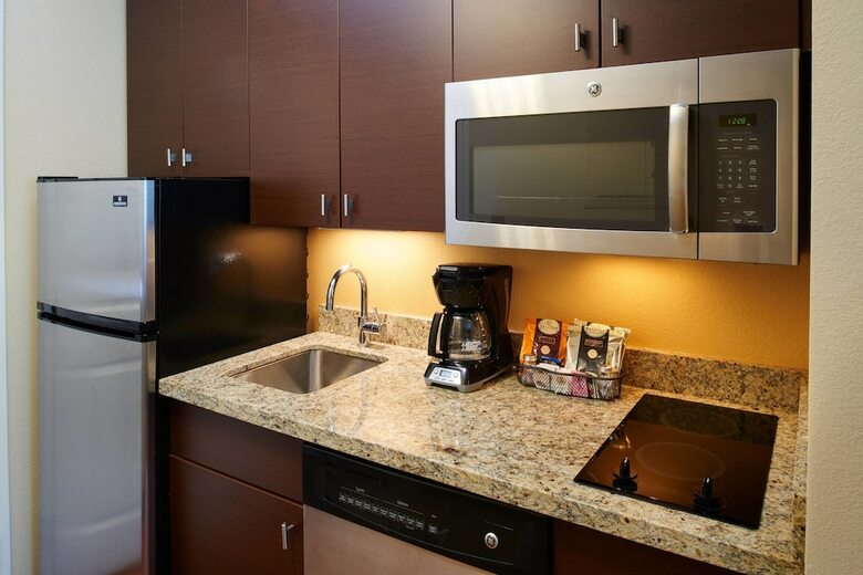 Hotel Towneplace Suites By Marriott Detroit Troy