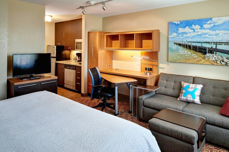 Hotel Towneplace Suites By Marriott Detroit Troy