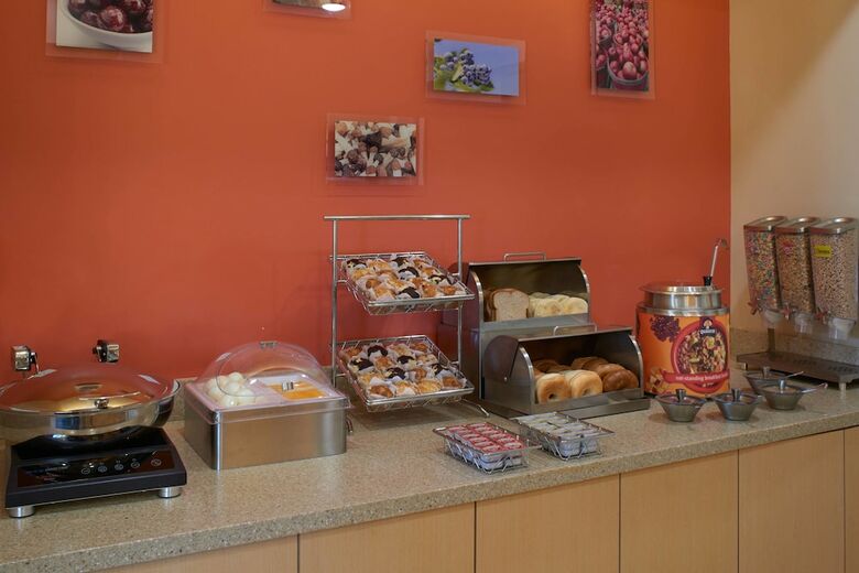 Hotel Towneplace Suites By Marriott Detroit Troy