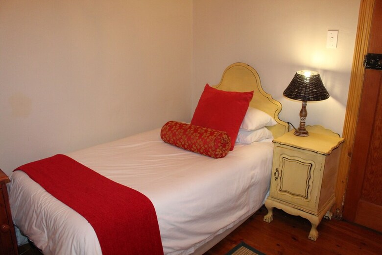 Hotel Travalia Guest Farm