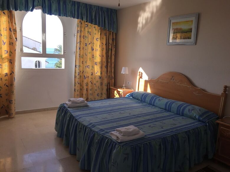 Aparthotel Playa Real