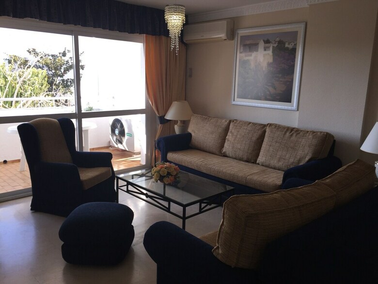 Aparthotel Playa Real