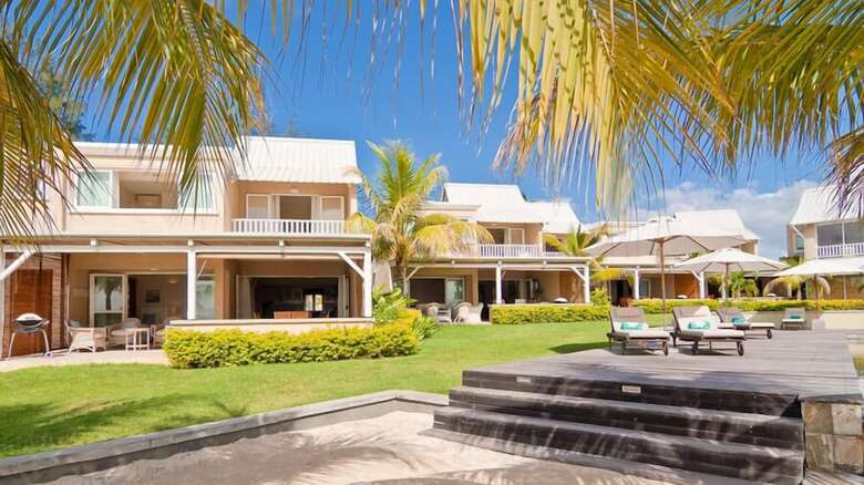 White Oaks Villas