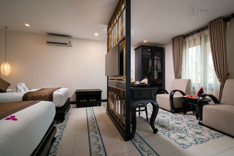 Silk Luxury Hotel & Spa By Embrace