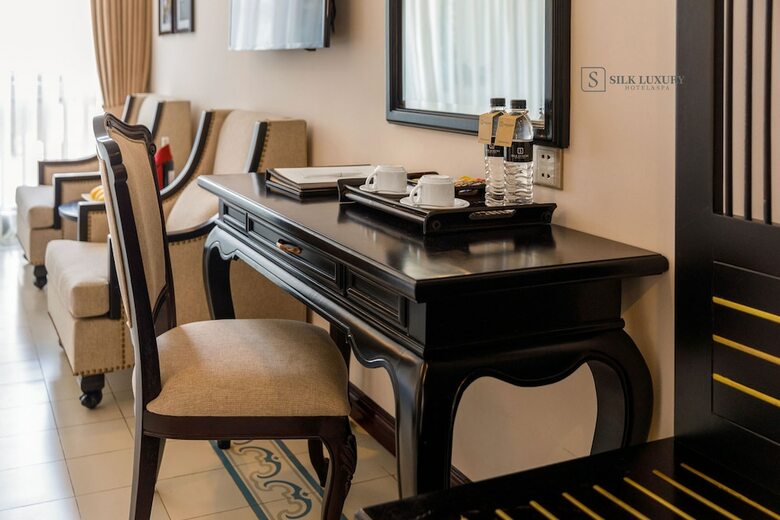 Silk Luxury Hotel & Spa By Embrace