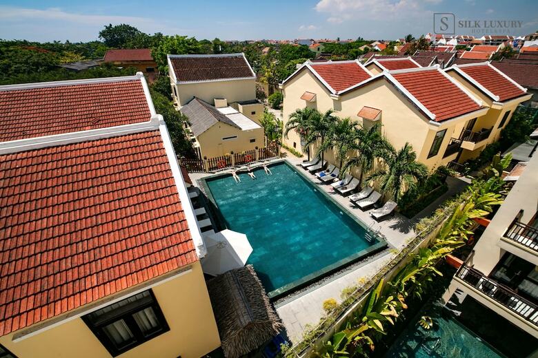 Silk Luxury Hotel & Spa By Embrace