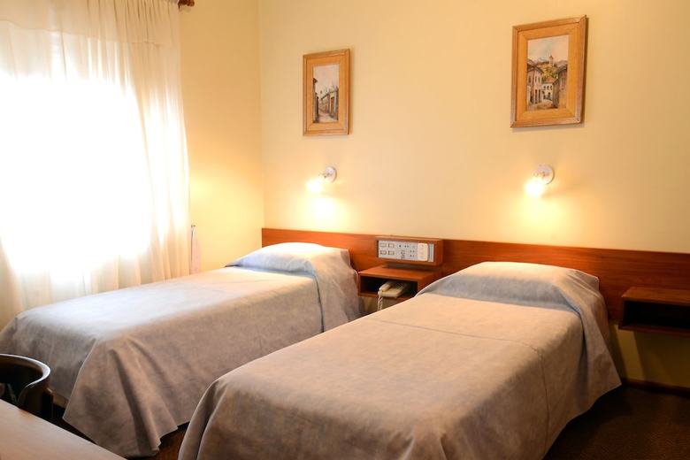 Mil�o Hotel