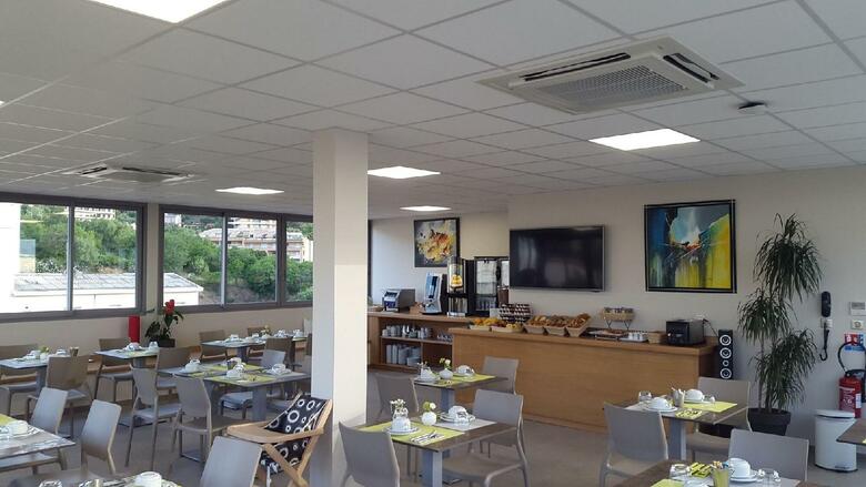 Hotel H�tel Port Toga